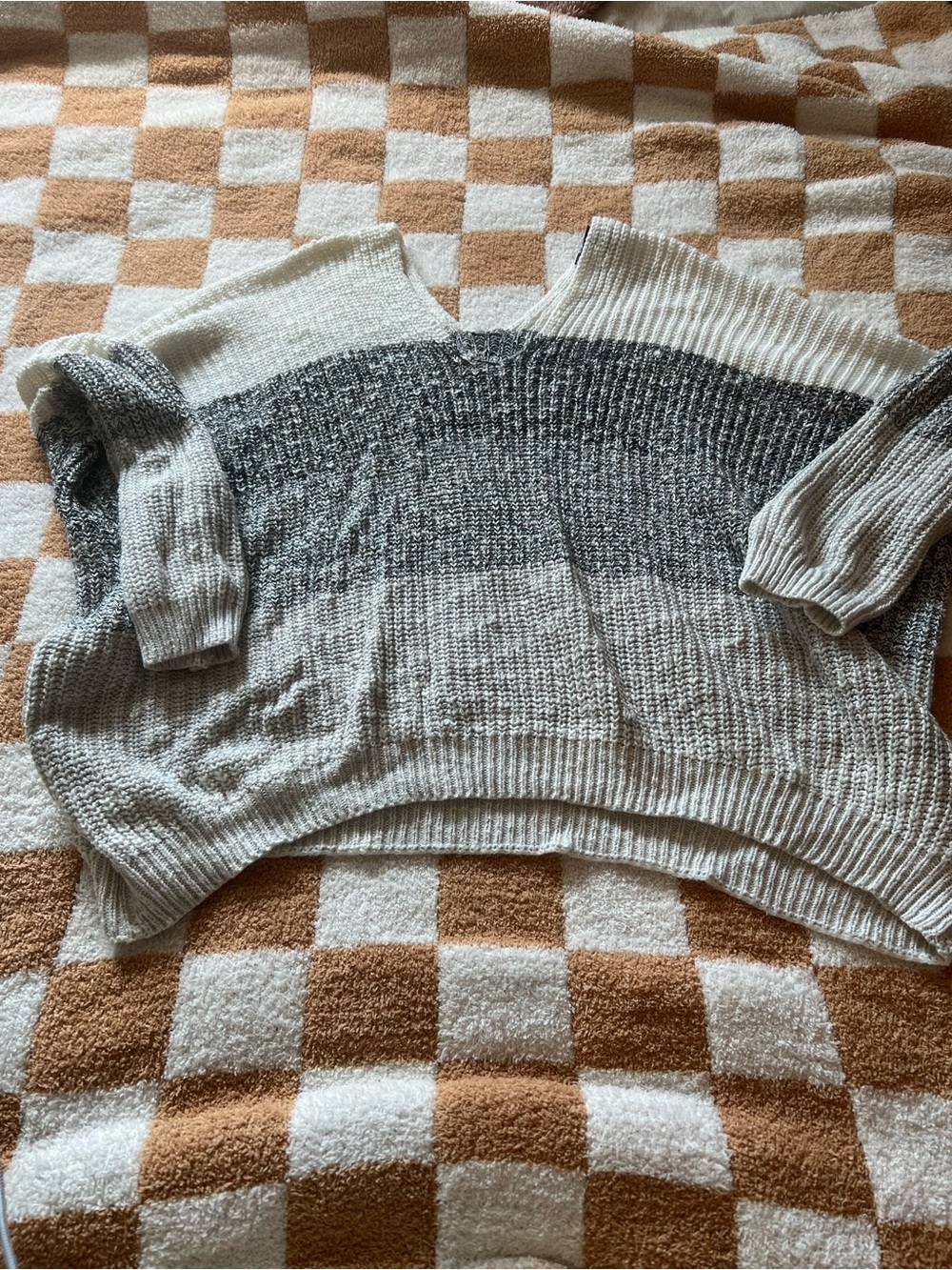 Rue21 Cream and Gray Ombre Knit Crewneck Sweater
